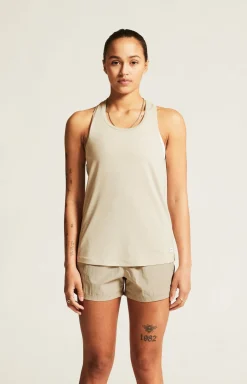 Collective Singlet W