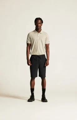 Collective Structure Shorts M