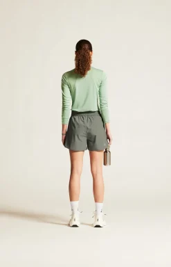 CORE Essence Shorts W