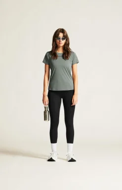 CORE Essence Ss Tee 2 W