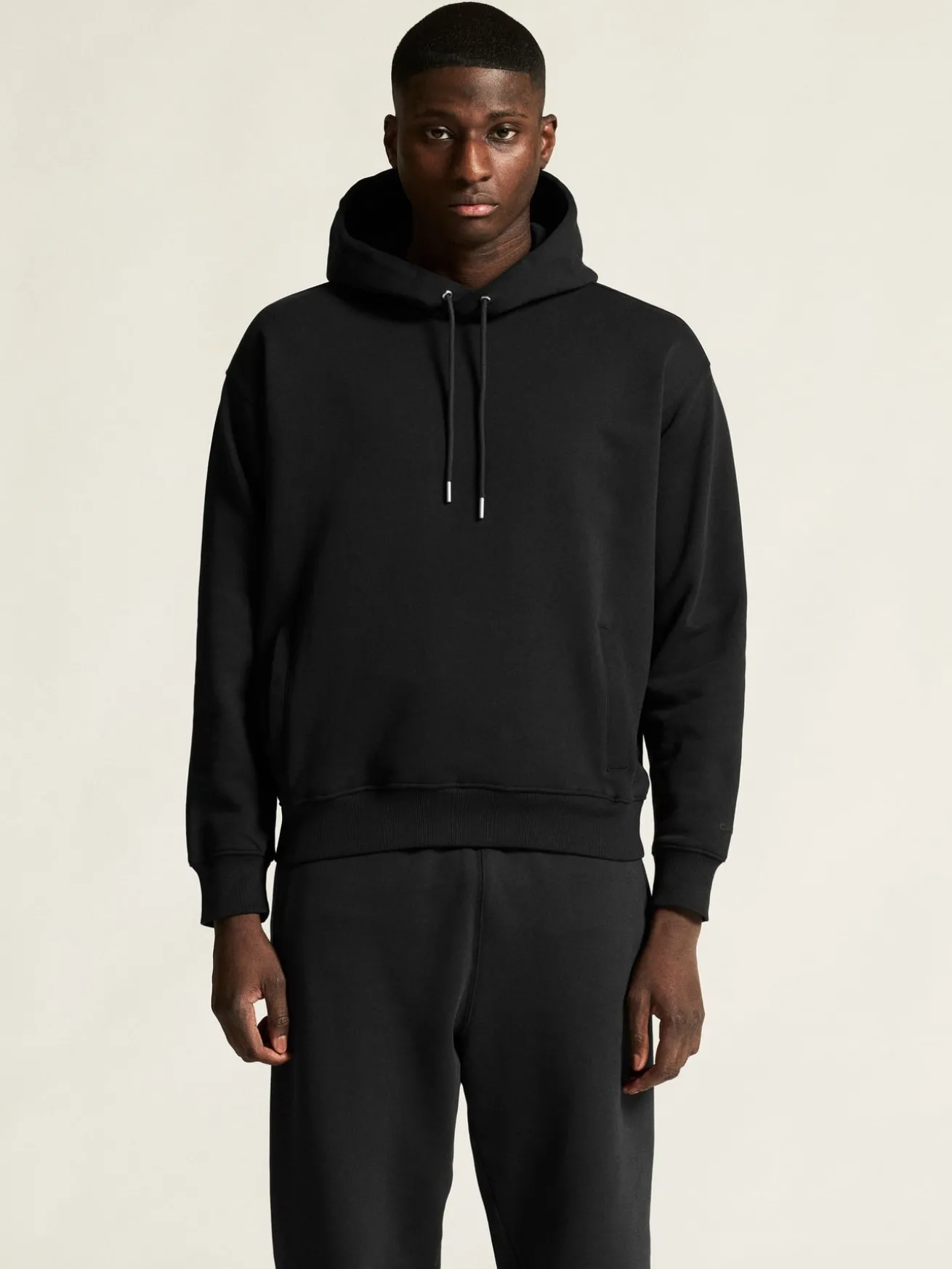 Frequent Hoodie M
