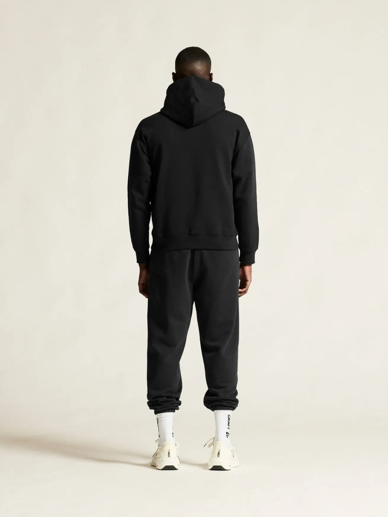 Frequent Hoodie M