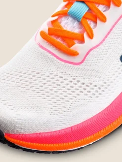 Pacer 2 W